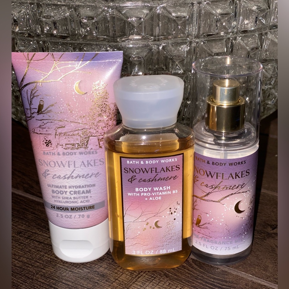 Snowflakes & Cashmere Travel Size Bath & Body Works NEW Lot of 3